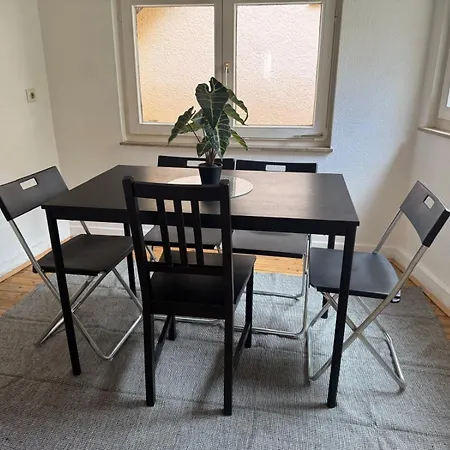 M B Homes Workers House Reutlingen *